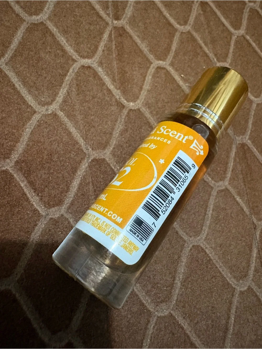 Sol 62 Roll-On Perfume Oil - Yellow